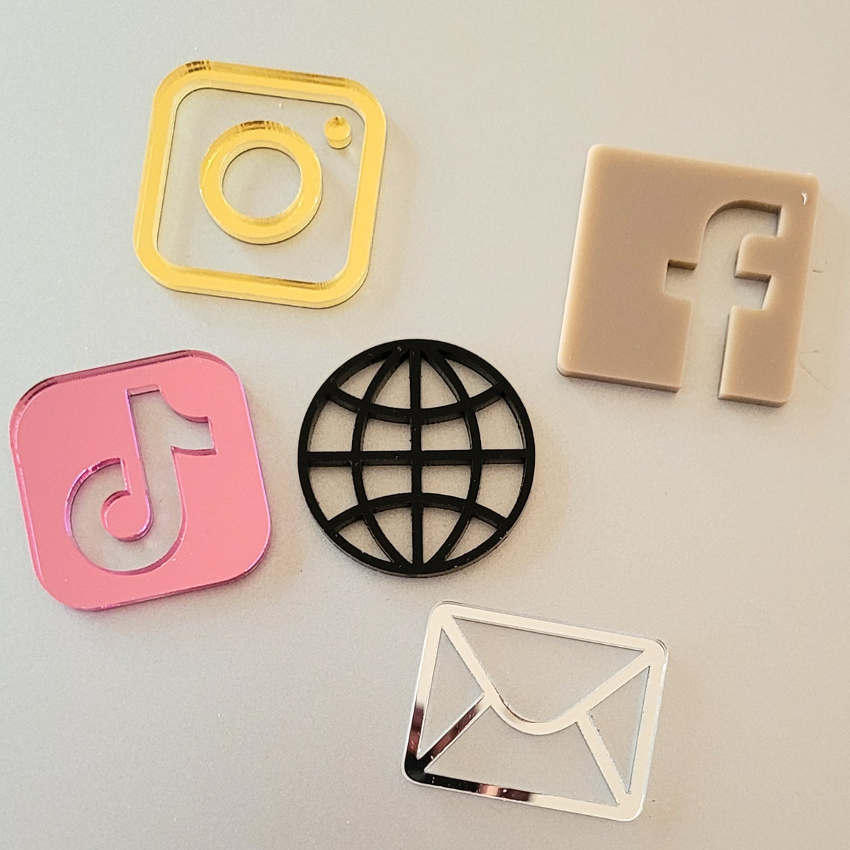 Social Media Icons — Laser Cut Blanks